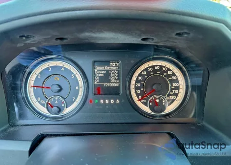 2018 Ram 1500 St z USA, uszkodzony, nr VIN 1C6RR7FG2JS190097